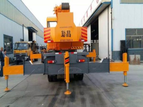瑞昌市吊车出租公司电话_省直辖县级吊车出租设备齐全经验丰富